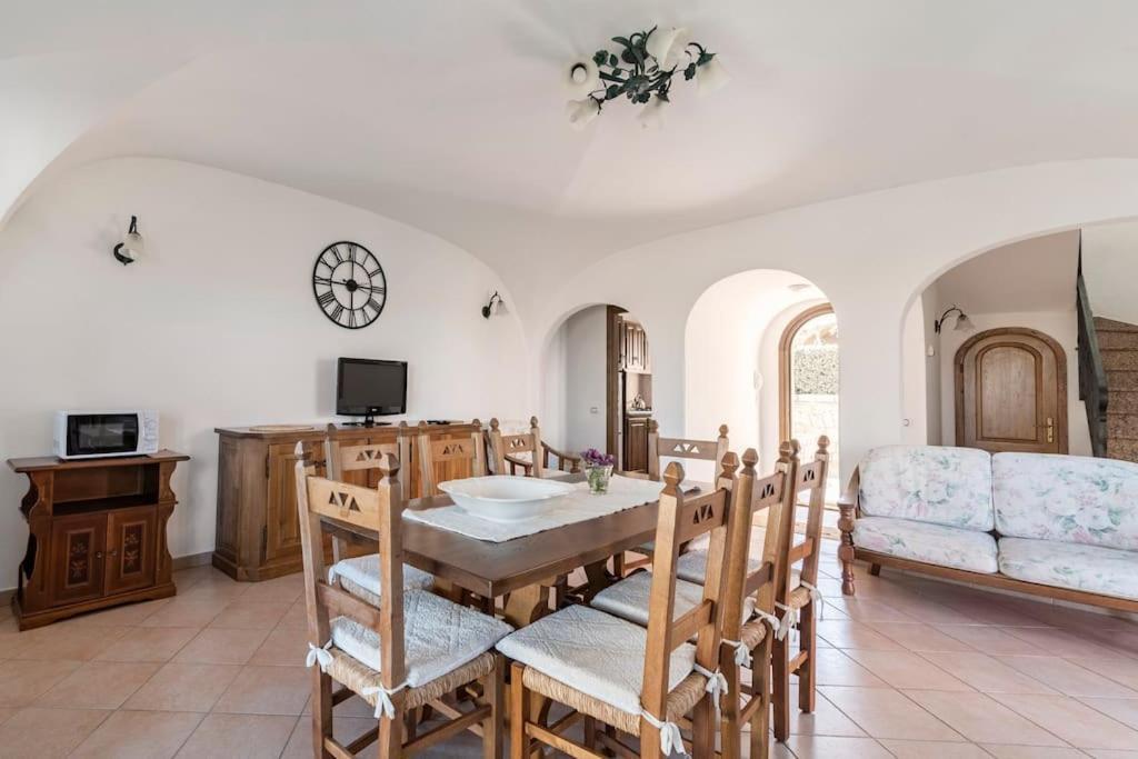 Villa Rosa Cannigione Luaran gambar