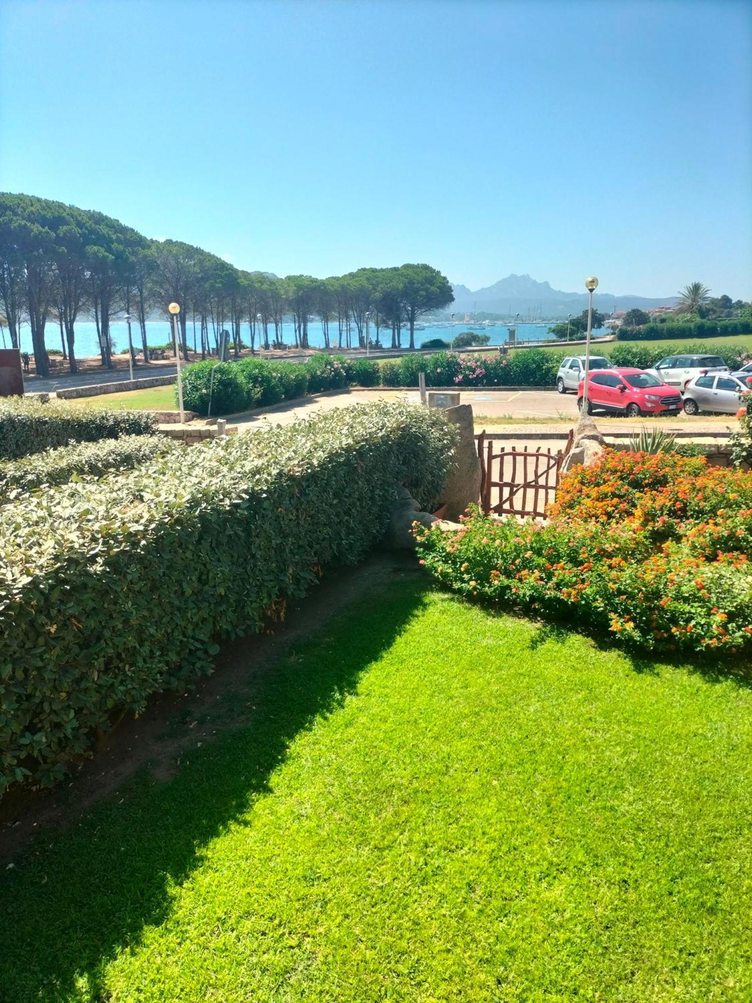Villa Rosa Cannigione Luaran gambar